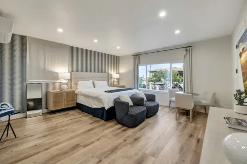 AZUL on Avenida Del Mar Unit1